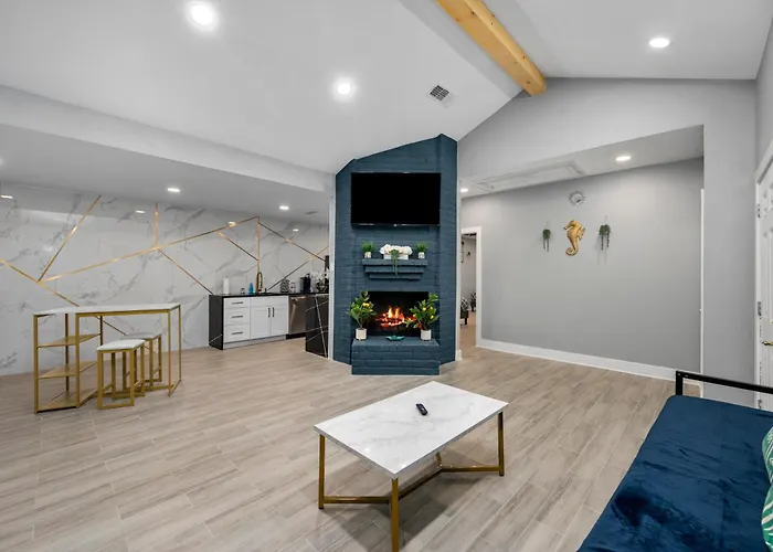 Modern & Spacious 1Br Haven Near Galleria